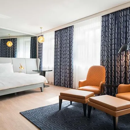 Radisson Blu Hotel, Centre 4* Kiev
