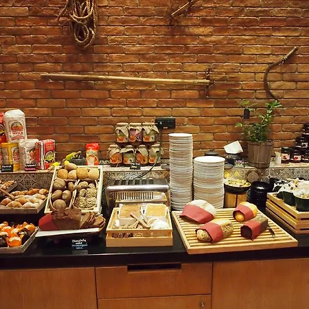 Radisson Blu Hotel, Centre 4* Kiew