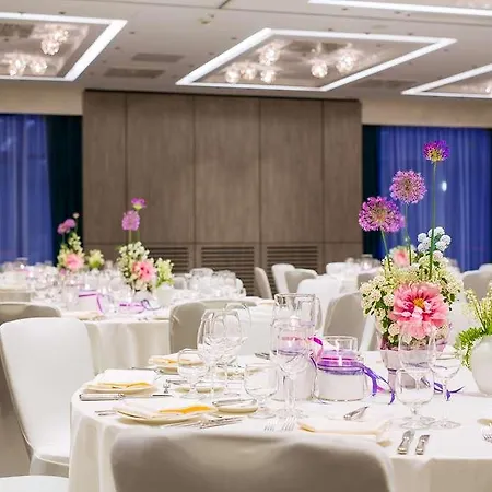 Radisson Blu Hotel, Centre Kyiv